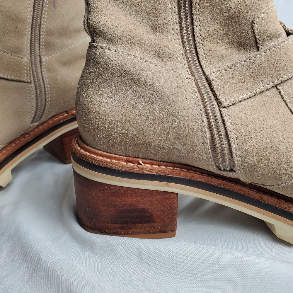 Anthropologie Bernardo Scout Suede Buckle Booties 8M - Picture 9 of 16